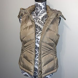 LOFT Petite Puffer Vest